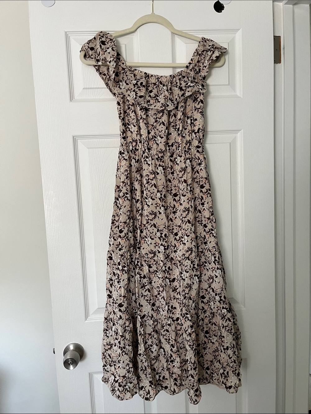 Club Monaco Blush and Black Floral Ruffle Maxi Dress - Picture 1 of 1